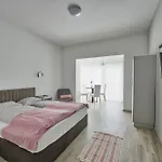 Apartment Oliver 2 *