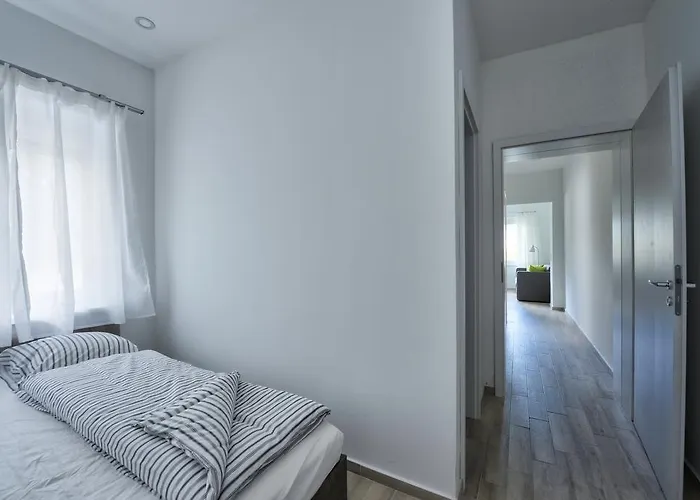 Apartamento Oliver 2 *