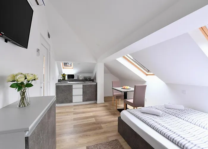 Oliver 2 Apartament *